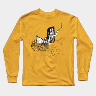 little mermaid and little ring Long Sleeve T-Shirt